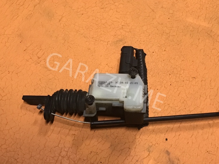 Актуатор замка бензобака Jeep Grand Cherokee 2011 WK2 3.6 бензин 008066-59 контрактная