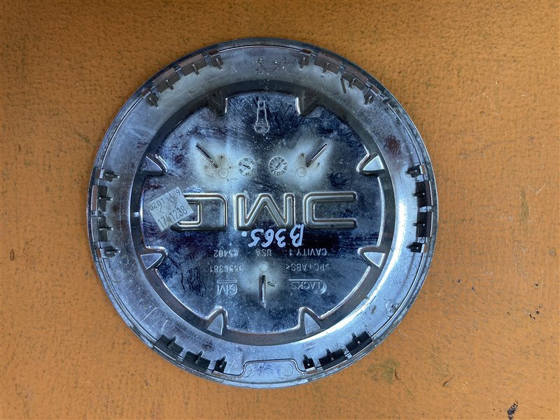 Колпачок ЦО диска Tahoe 2013 GMT900 5.3