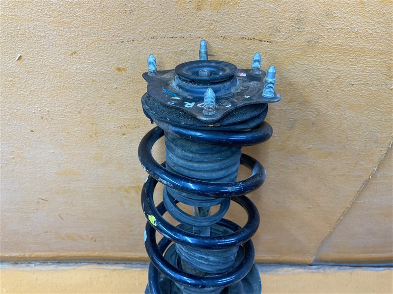 Стойка амортизатора передняя правая RDX 2007 TB1 2.3