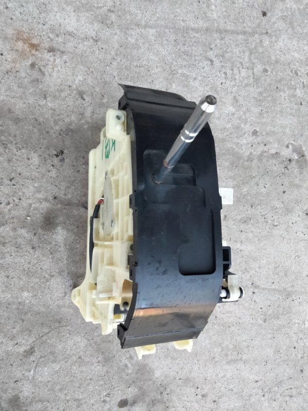 Селектор АКПП Kia Sorento 2010 2(XM) 2.2 D4HB 46700-2pxxx контрактная