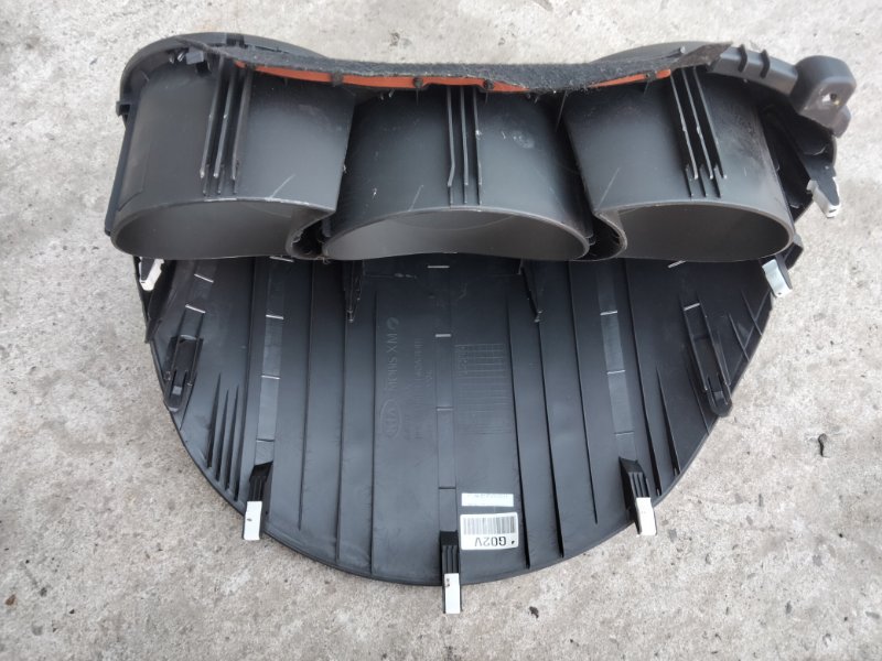 Козырек панели приборов Kia Sorento 2(XM) 2.2 D4HB