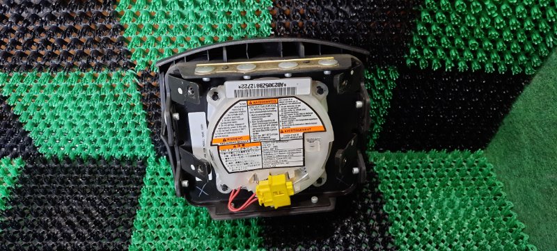 Подушка безопасности в руль BIGHORN UBS73 4JX1