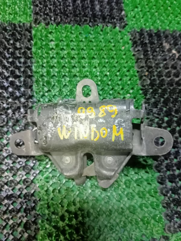 Запчасть замок капота TOYOTA WINDOM MCV30 1MZ-FE 53510-33260 контрактная Замок капота TOYOTA WINDOM MCV30 1MZ-FE 53510-33260 контрактная