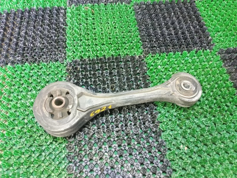 Запчасть подушка двигателя задняя SUBARU FORESTER SG5 EJ20 41040AE010 контрактная Подушка двигателя задняя SUBARU FORESTER SG5 EJ20 41040AE010 контрактная