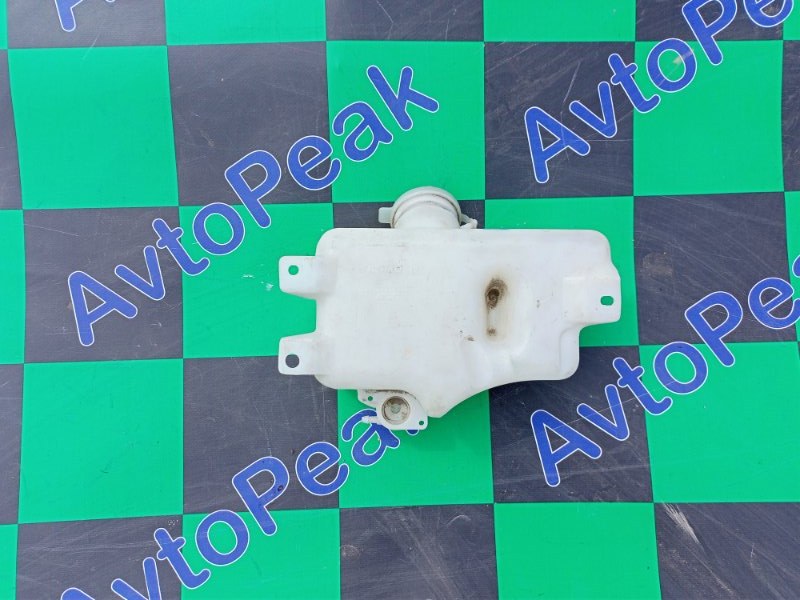 Бачок стеклоомывателя задний MPV LVLR Бачок стеклоомывателя задний MPV LVLR