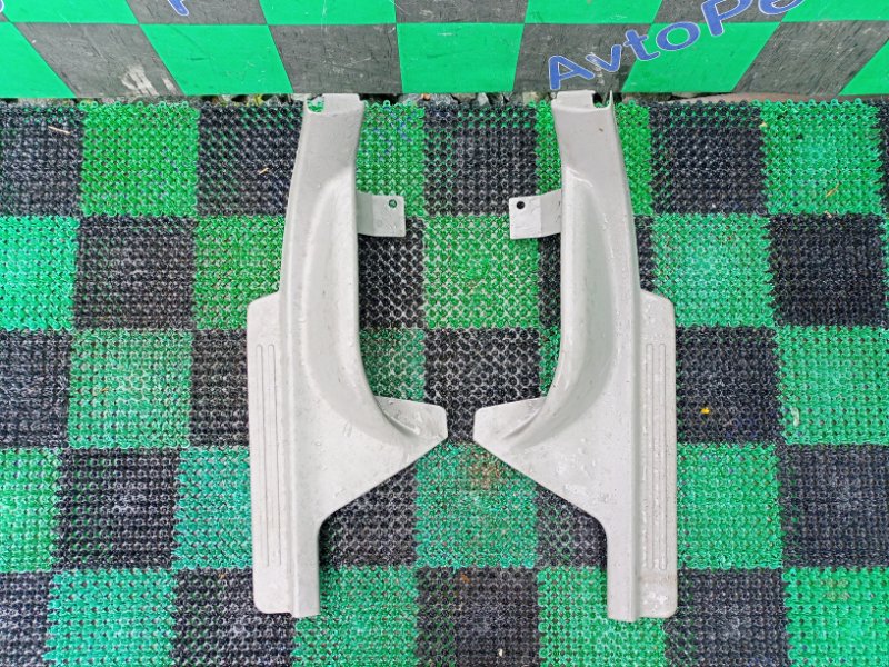 Накладка на порог салона задняя SUBARU FORESTER 2000 SF5 EJ205 94065FC020 контрактная