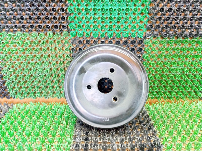 Шкив помпы HYUNDAI SONATA NF L4KA 2512925001 контрактная