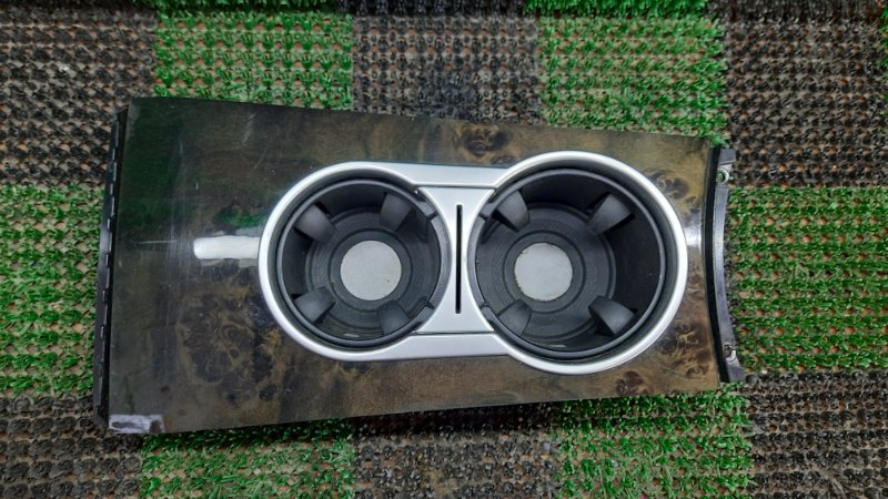Запчасть подстаканник MERCEDES-BENZ ML280 CDI 2008 W164 642.940 A1646801814 контрактная Подстаканник MERCEDES-BENZ ML280 CDI 2008 W164 642.940 A1646801814 контрактная