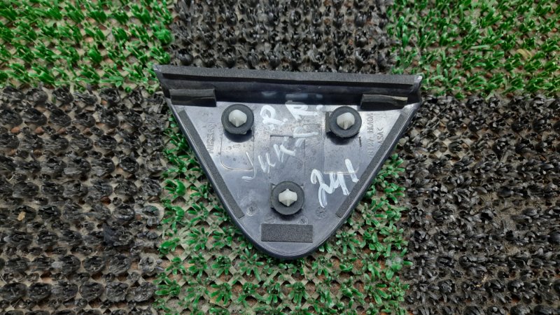 Уголок крыла задний левый JUKE YF15 HR15