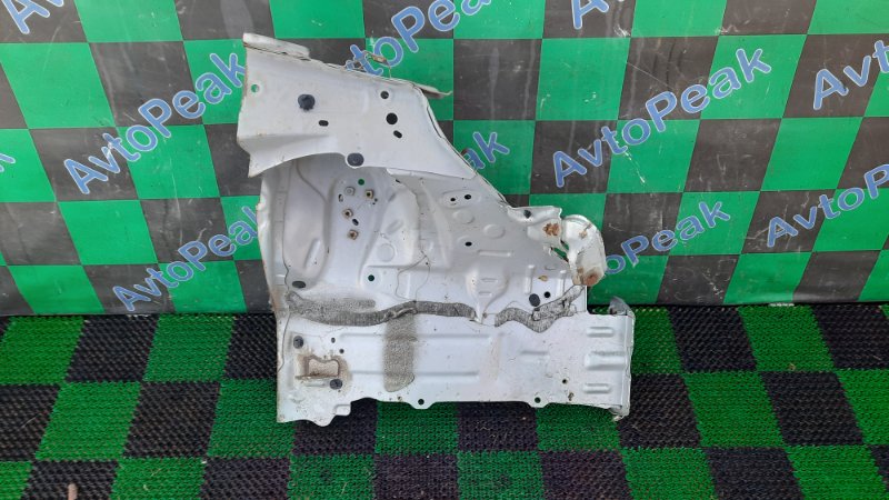 Лонжерон правый TOYOTA BELTA KSP92 1KR