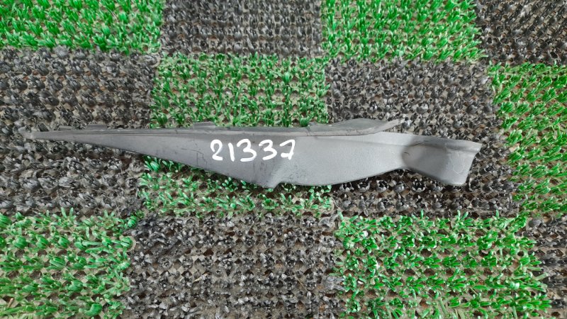 Запчасть уголок решетки под дворники правый RENAULT SAMSUNG XM3 2021 LJL H4MA601 668621615R контрактная Уголок решетки под дворники правый RENAULT SAMSUNG XM3 2021 LJL H4MA601 668621615R контрактная
