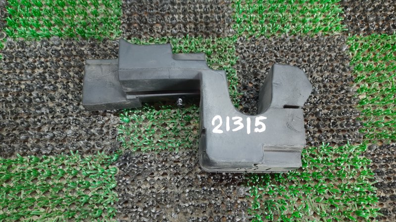 Пыльник крыла правый RENAULT SAMSUNG XM3 2021 LJL H4MA601 контрактная