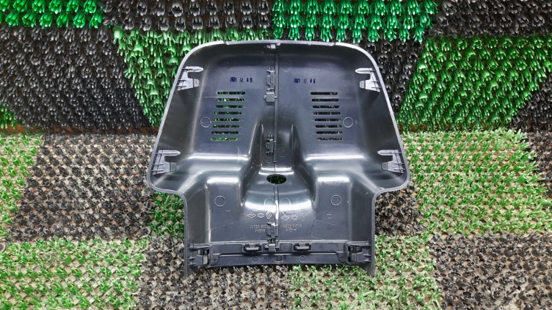Накладка крепления зеркала XM3 2021 LJL H4MA601 Накладка крепления зеркала XM3 2021 LJL H4MA601