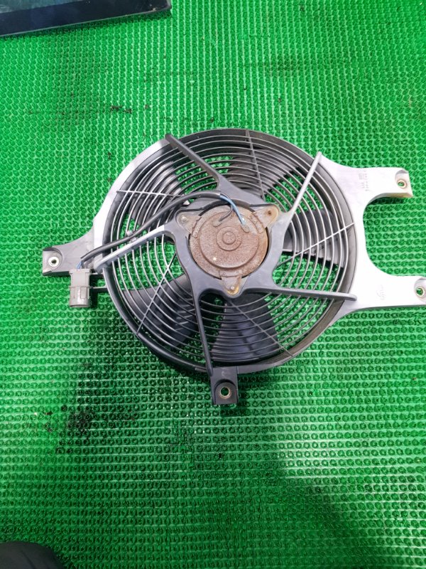 Вентилятор радиатора Nissan Terrano RR50 QD32-001900A 1998