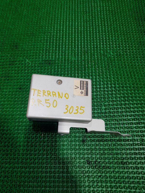 Электронный блок Nissan Terrano RR50 QD32-001900A 1998
