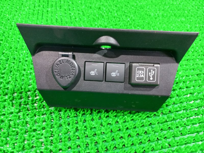 Кнопки прочие Daihatsu Rocky A210S 1KR-VET 2020