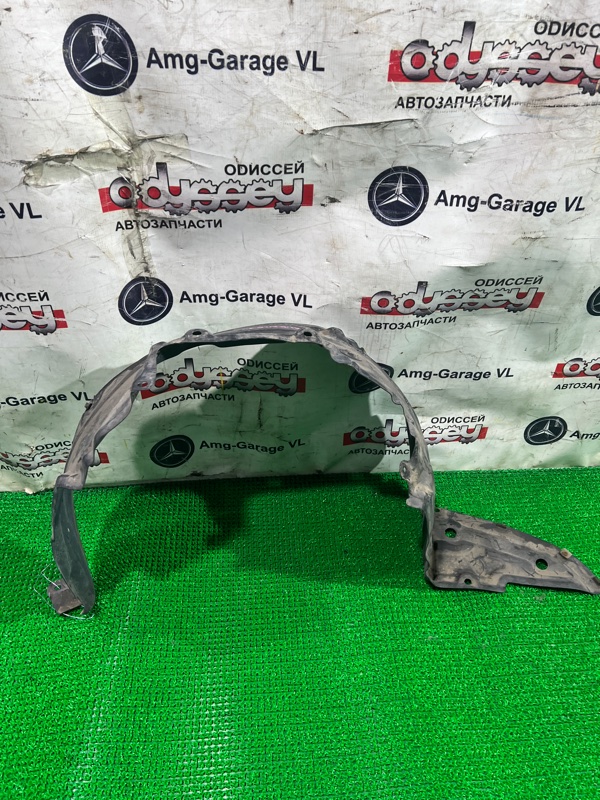 Подкрылок Nissan Avenir RW11 QR20DE 2003 передний левый