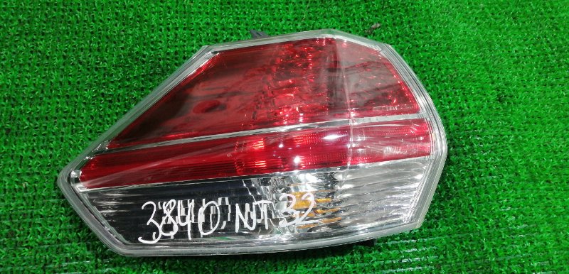 Стоп Nissan Xtrail NT32 MR20DD 2014 левый