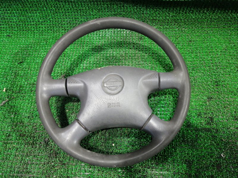 Руль Nissan Datsun PD22 KA20DE 2001