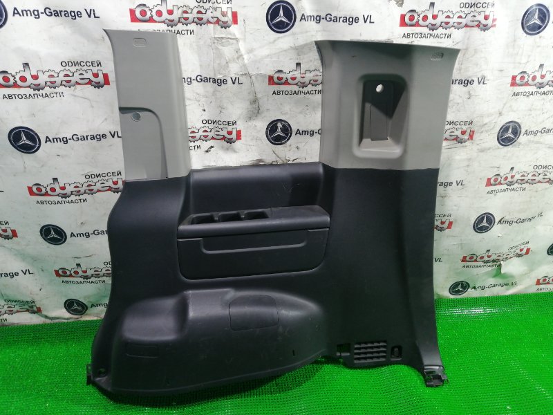 Обшивка багажника Honda Stepwgn RP3 L15B 2015 правая