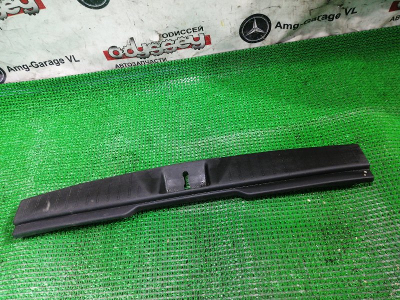 Накладка замка багажника Subaru Outback BS9 FB25ASYHAA 2014