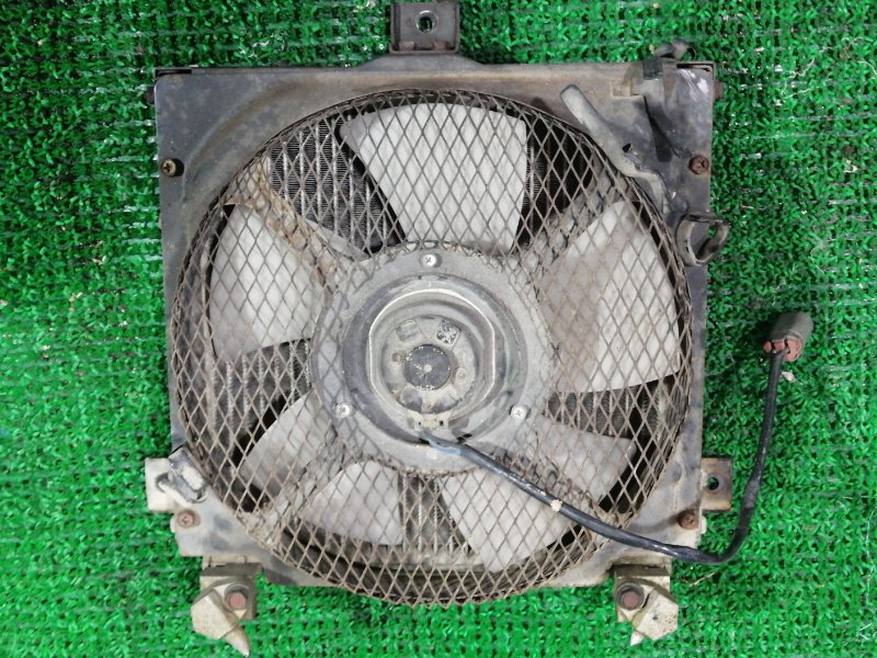 Радиатор кондиционера Nissan Atlas R8F23 QD32 2006