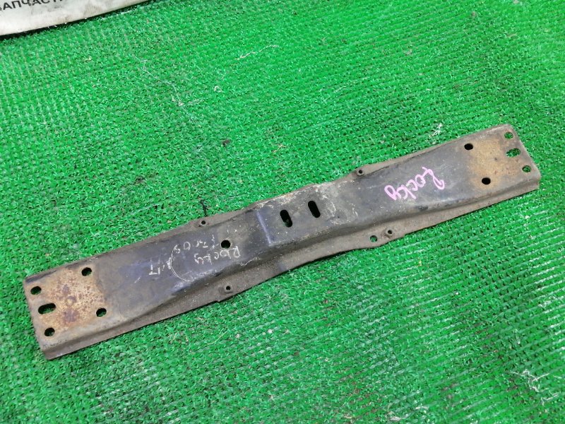 Балка под кпп Daihatsu Rocky F300S HD-0213146 1995