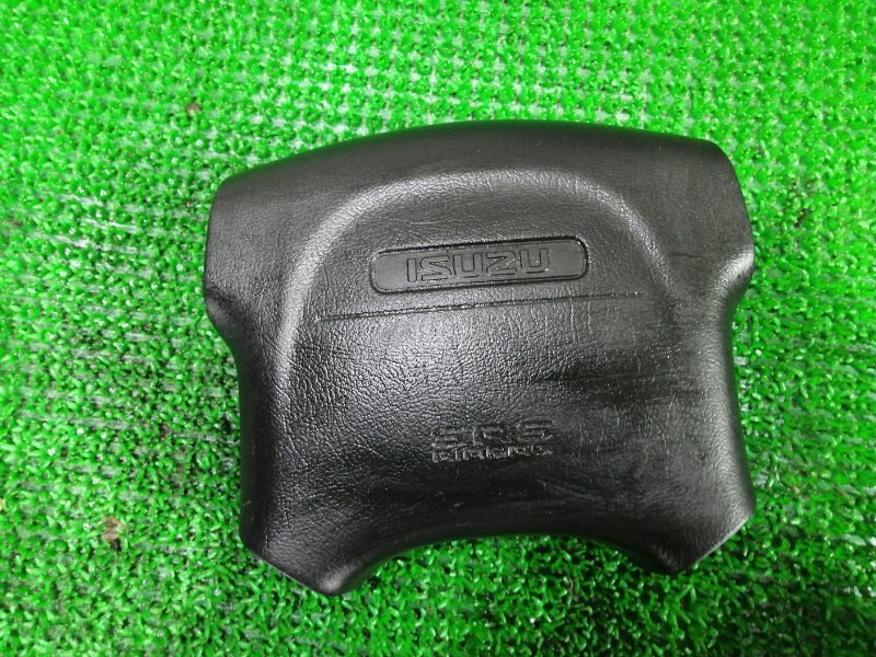 Airbag на руль Isuzu Bighorn UBS69GW 4JG2 1996