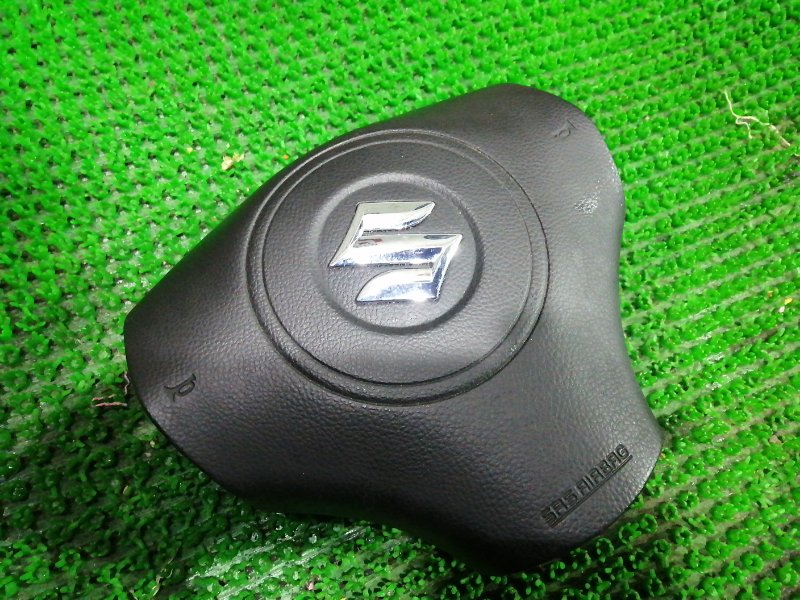 Airbag на руль Suzuki Escudo TDA4W J24B 2007