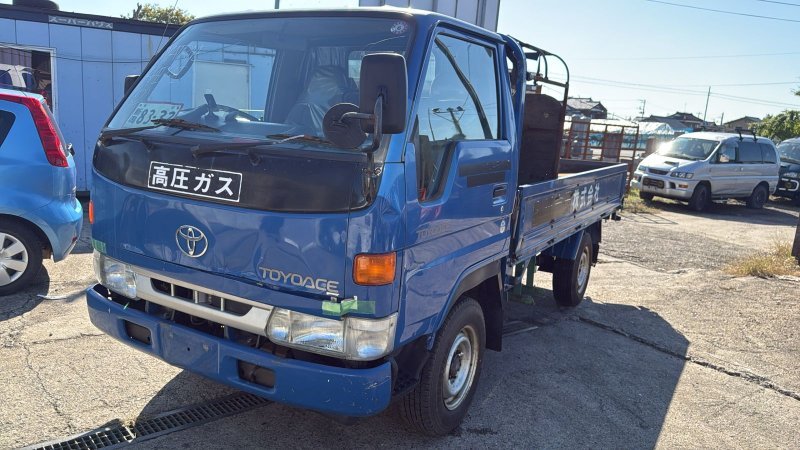 Кабина Toyota Dyna LY-131 3L 1999