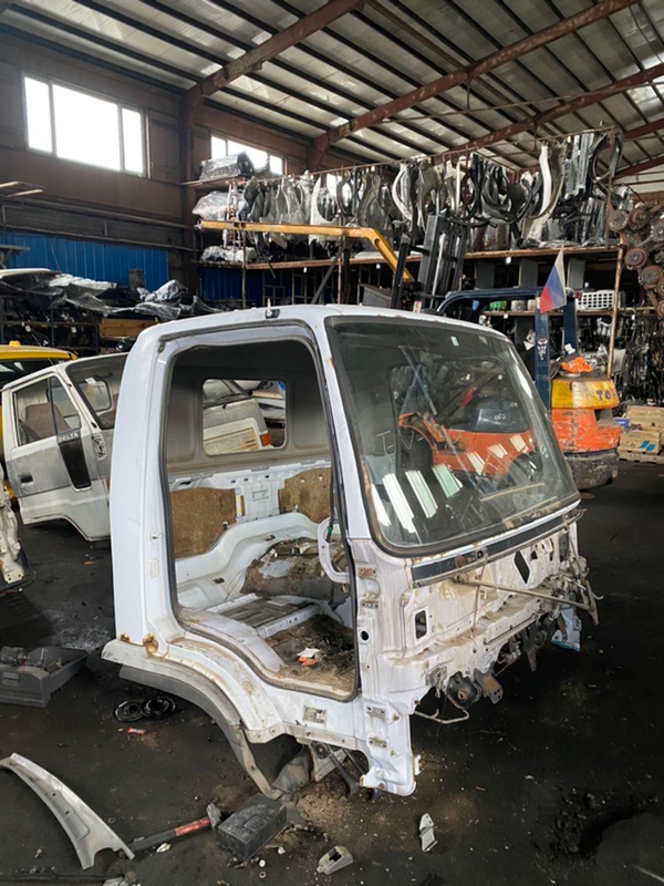 Кабина Hino Ranger FC3JJB J07C 1998