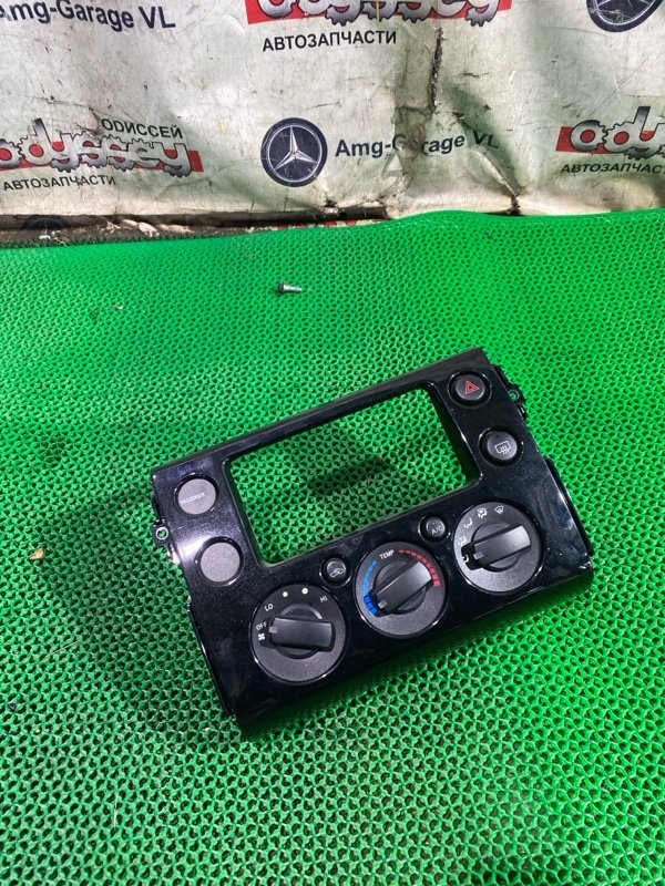 Климат контроль TOYOTA FJ CRUISER GSJ15W 1GR-FE 2012 (б/у)