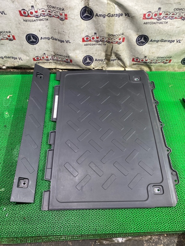 Пол багажника TOYOTA FJ CRUISER GSJ15W 1GR-FE 2012 (б/у)