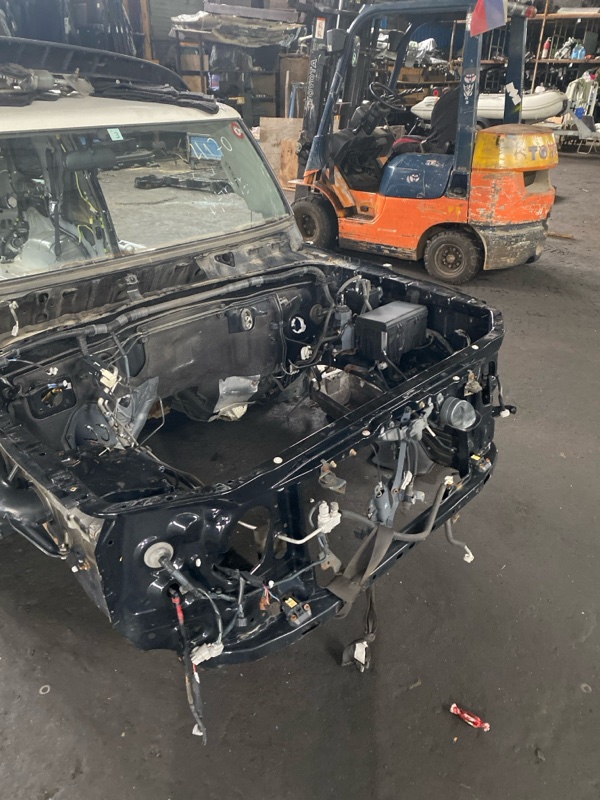Телевизор TOYOTA FJ CRUISER GSJ15W 1GR-FE 2012 (б/у)