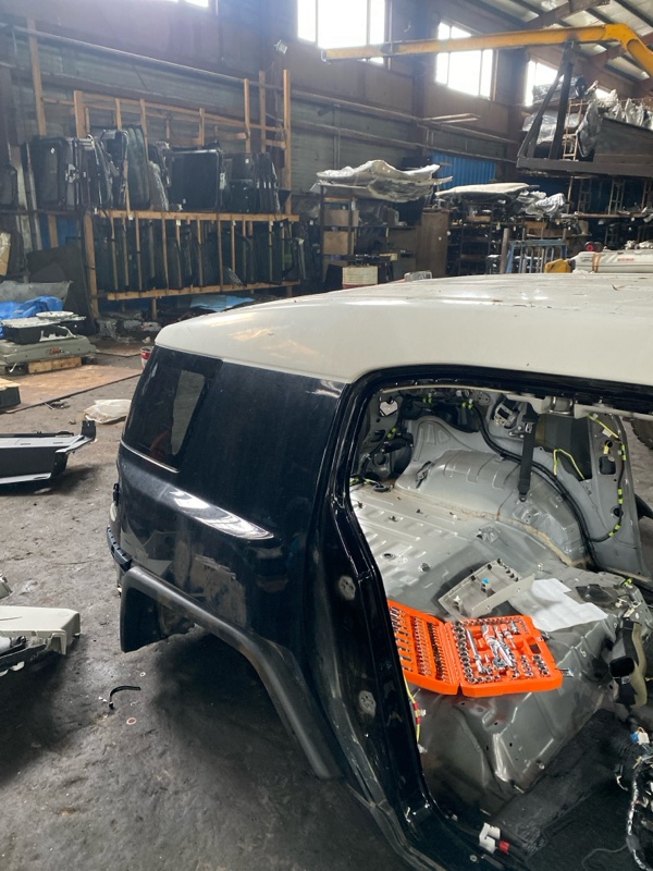 Rear cut TOYOTA FJ CRUISER GSJ15W 1GR-FE 2012 (б/у)