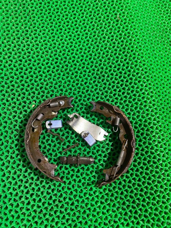 Колодки ручного тормоза SUBARU FORESTER SJG FA20ESZHYA