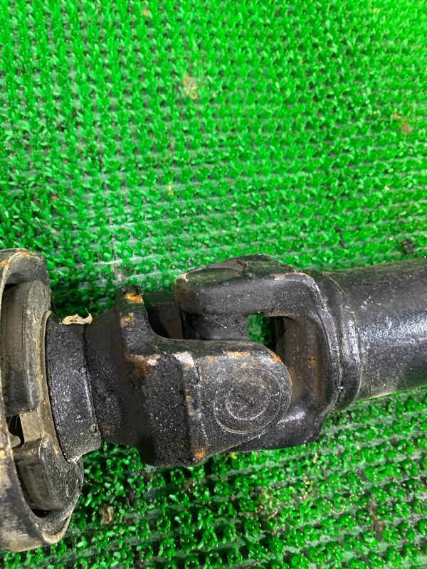 Кардан задний DATSUN 2001 RMD22 QD32