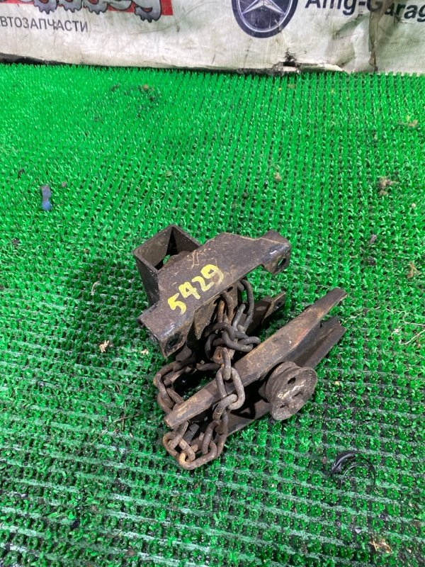 Крепление запаски ISUZU ELF 1998 NKR66G 4HF1 контрактная