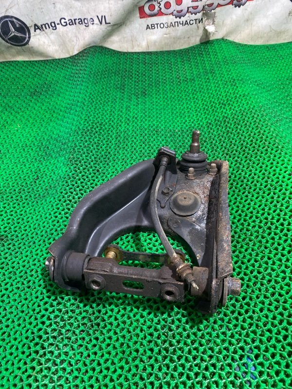 Рычаг верхний передний правый BIGHORN 1995 UBS69GW 4JG2