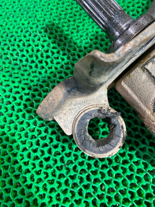 Привод передний левый BIGHORN 1996 UBS69GW 4JG2