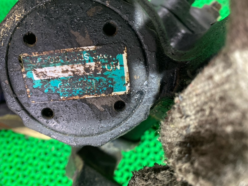 Редуктор рулевой ATLAS 1994 P4F23 TD27 Редуктор рулевой ATLAS 1994 P4F23 TD27