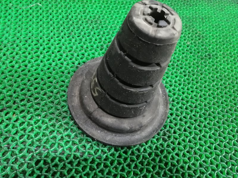 Отбойник задний TOYOTA LAND CRUISER PRADO 2018 GDJ150 1GD-FTV 4830260110 контрактная