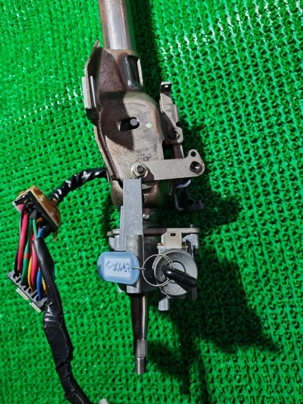 Рулевой карданчик BIGHORN 1994 UBS69GW 4JG2 Рулевой карданчик BIGHORN 1994 UBS69GW 4JG2