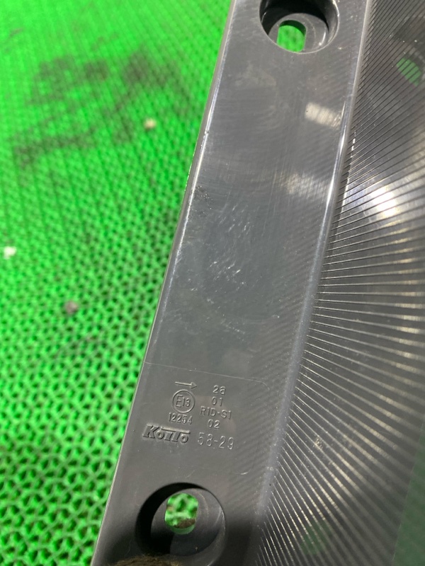 Стоп правый VELLFIRE 2009 GGH25W 2GR-FE