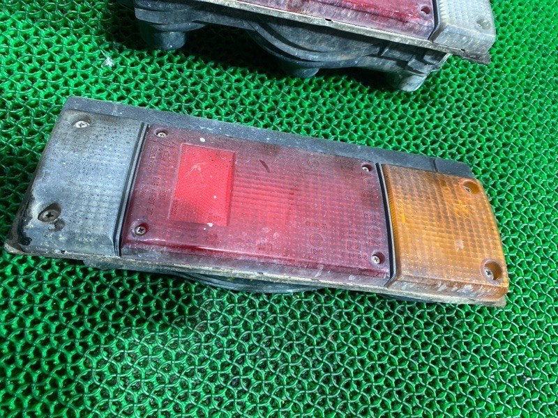 Стоп задний ATLAS 1990 JH40 BD30