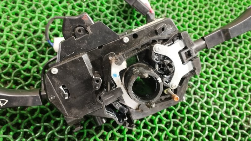 Блок подрулевых переключателей TITAN 1991 WGFAD HA