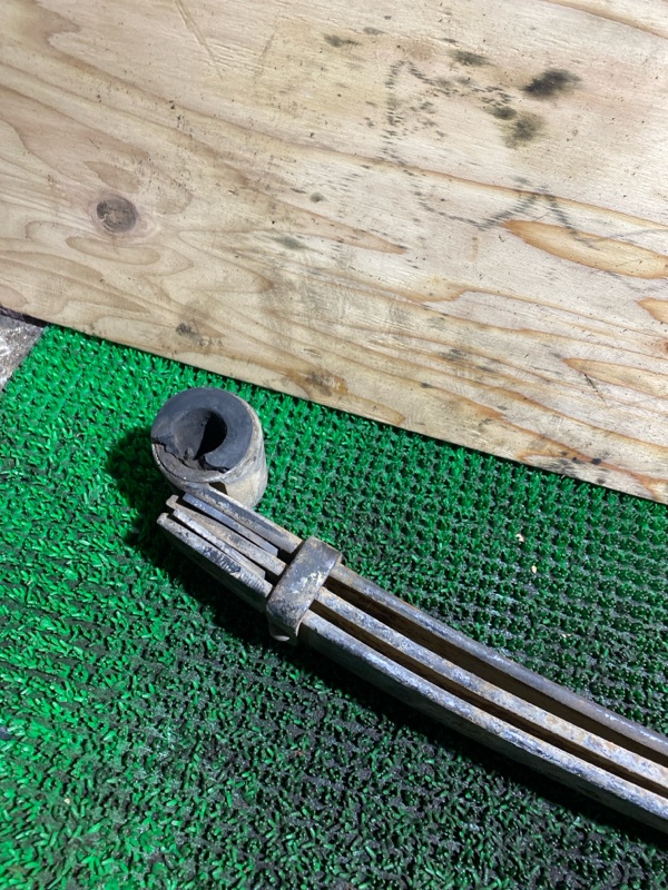 Рессора передняя NISSAN ATLAS G2H41 FD42