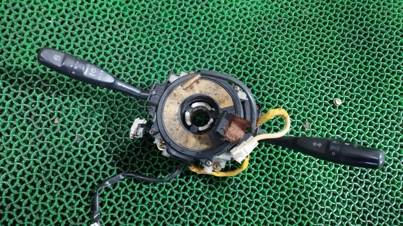 Блок подрулевых переключателей MITSUBISHI DELICA 1998 PE8W 4M40 MR277884 контрактная