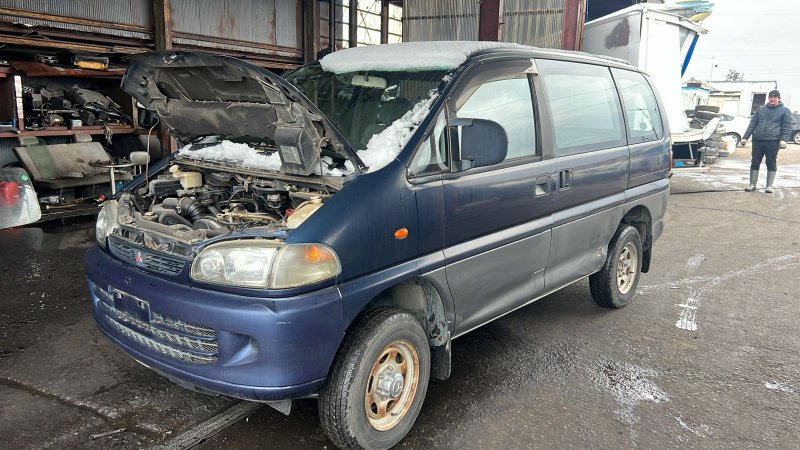 Автомобиль MITSUBISHI DELICA PD5V 4D56 1996 года в разбор