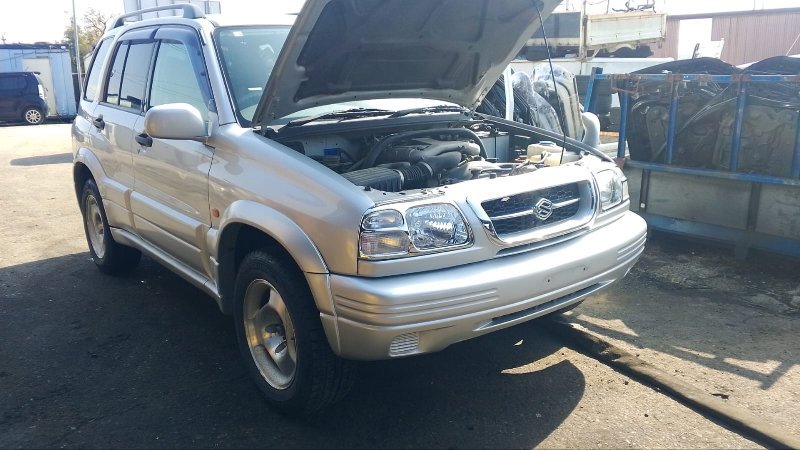 Автомобиль SUZUKI ESCUDO TD62W H25A 1998 года в разбор